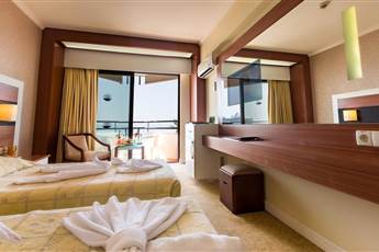 Derici Hotel 4* Derici Hotel 4*