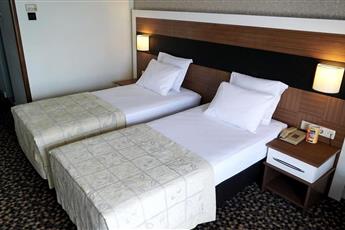Derici Hotel 4* Derici Hotel 4*