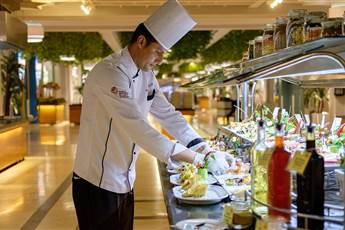 Desert Rose Resort 5*