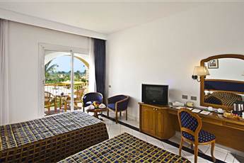 Desert Rose Resort 5*