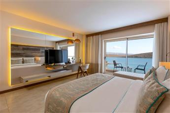 Design Plus Seya Beach Resort