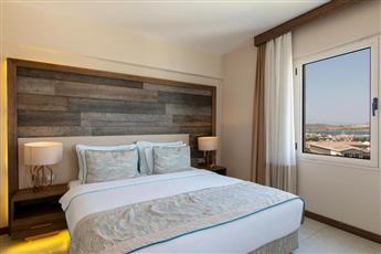 Design Plus Seya Beach Resort