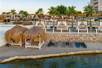 Design Plus Seya Beach Resort