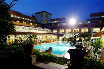 DG Rose Resort