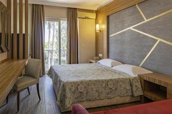 Dionisus Hotel