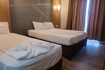 Dionisus Hotel