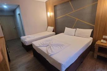 Dionisus Hotel