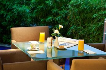 Divan Istanbul City 4*