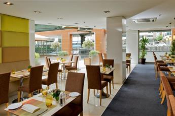 Divan Istanbul City 4*