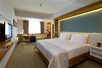Divan Istanbul City 4*
