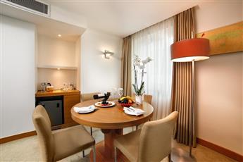 Divan Istanbul City 4*