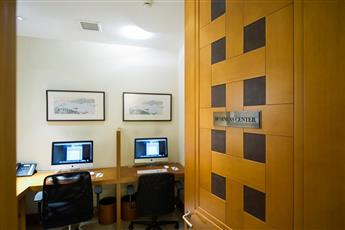 Divan Istanbul Hotel 5*