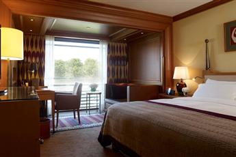 Divan Istanbul Hotel 5*