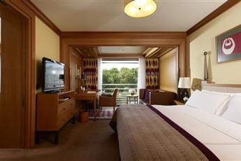 Divan Istanbul Hotel 5*