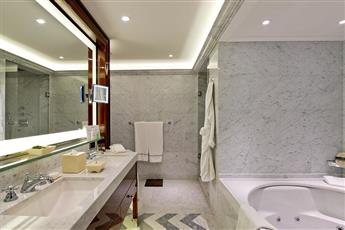 Divan Istanbul Hotel 5*