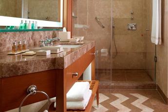 Divan Istanbul Hotel 5*