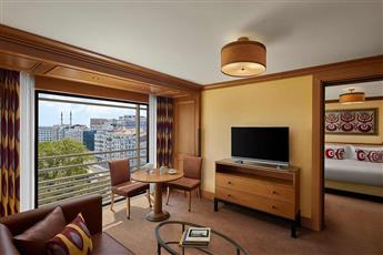 Divan Istanbul Hotel 5*