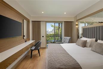 Dobedan Beach Resort Comfort 5*