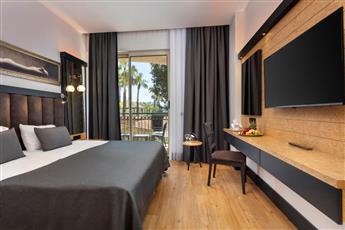 Dobedan Beach Resort Comfort 5*