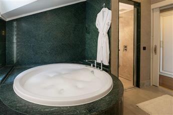 Dobedan Beach Resort Comfort 5*