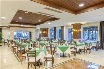 Dobedan Beach Resort Comfort 5*