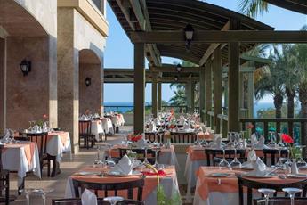 Dobedan Beach Resort Comfort 5*