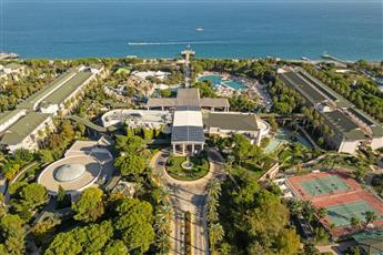 Dobedan World Palace 5*