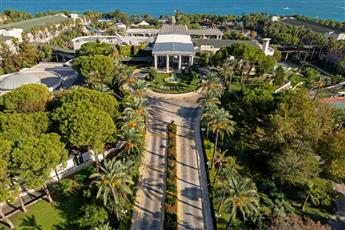 Dobedan World Palace 5*