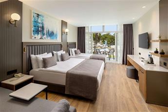 Dobedan World Palace 5*