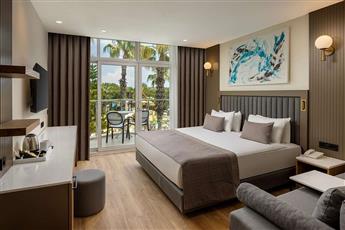 Dobedan World Palace 5*