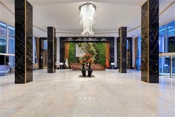 Dobedan World Palace