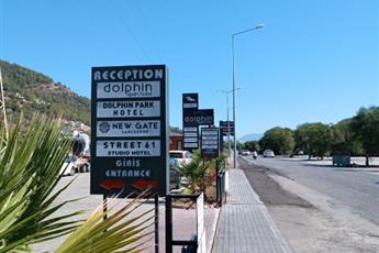 Dolphin Park Hotel 3*