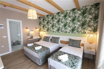 Dolphin Park Hotel 3*