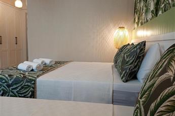 Dolphin Park Hotel 3*