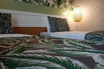 Dolphin Park Hotel 3*