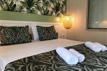 Dolphin Park Hotel 3*
