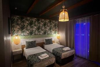 Dolphin Park Hotel 3*