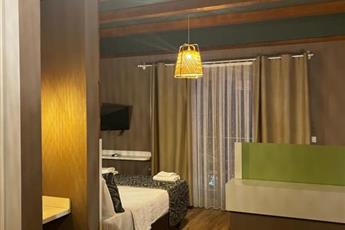 Dolphin Park Hotel 3*