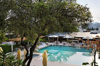 Dorman Suites Hotel 4*