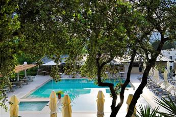 Dorman Suites Hotel 4*