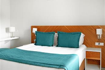 Dorman Suites Hotel 4*