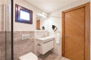 Dorman Suites Hotel