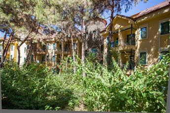 Dosi Hotel Side