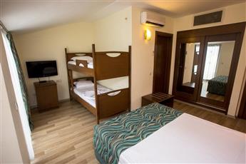 Dosi Hotel Side