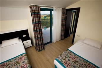 Dosi Hotel Side