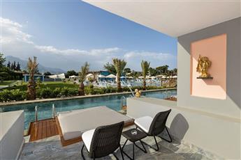 Dosinia Luxury Resort