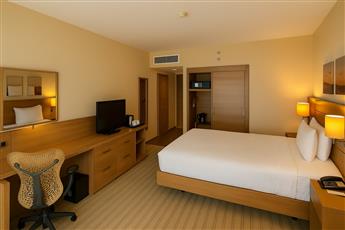 Dosso Dossi Hotels Golden Horn 4*