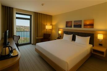 Dosso Dossi Hotels Golden Horn