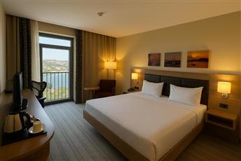 Dosso Dossi Hotels Golden Horn