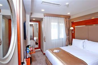 Dosso Dossi Hotels Old City 4*